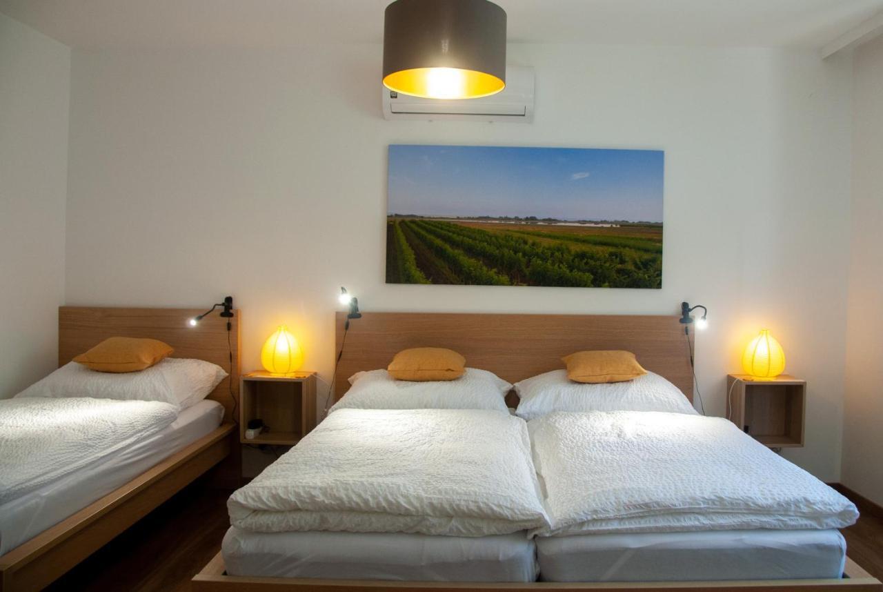 Ferienwohnung Illy Illmitz Esterno foto